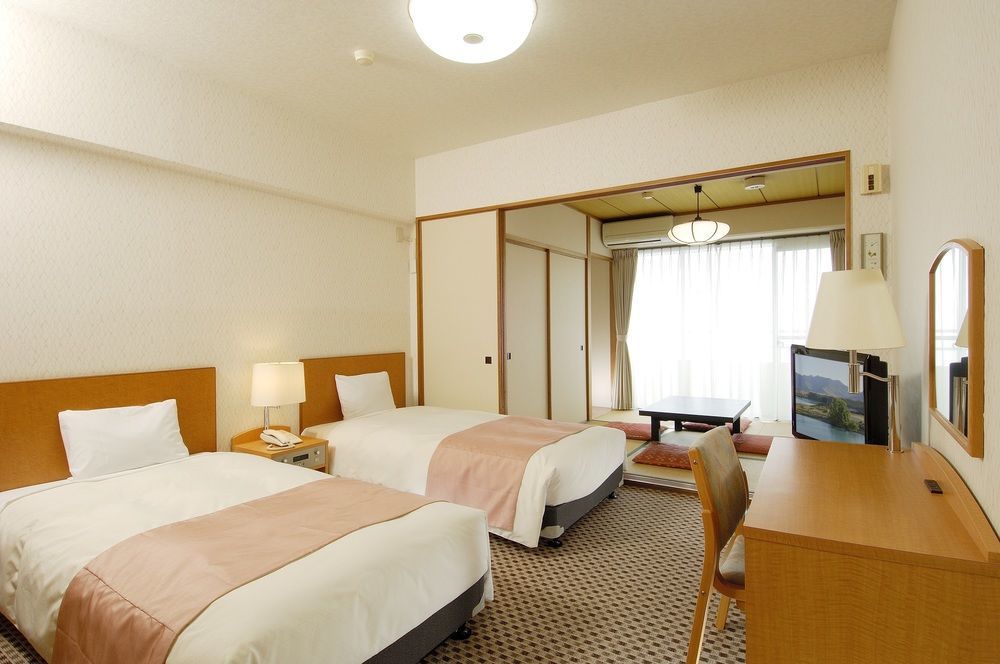 Hotel Wisterian Life Club Atami Exterior foto